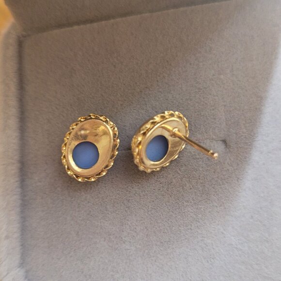 Vintage Blue Cameo 10k Gold Earrings Wedgewood Style - Picture 11 of 12